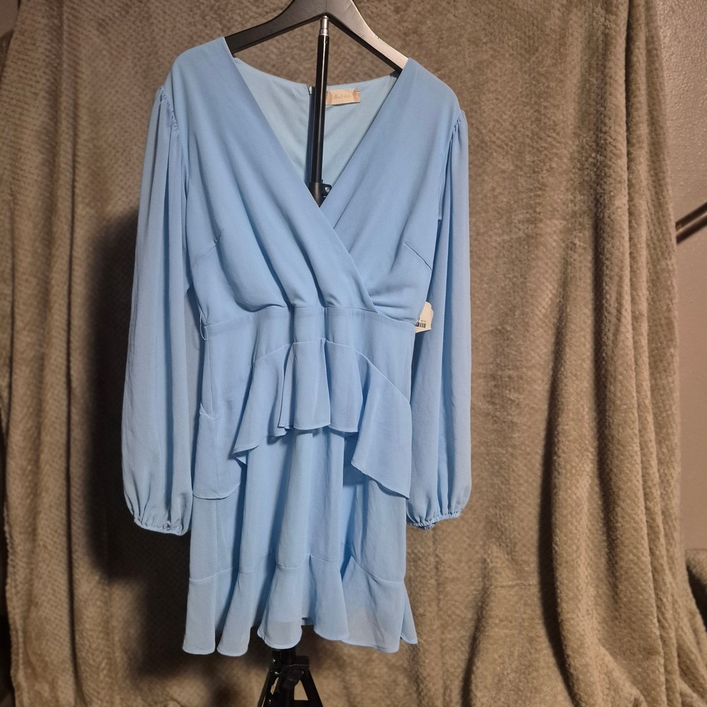 Altard State Light Blue Ruffle Tiered Mini Dress Long Sleeve V-Neck Large NWT